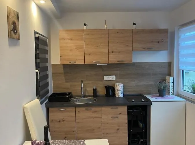 아파트 Apartma Lavanda